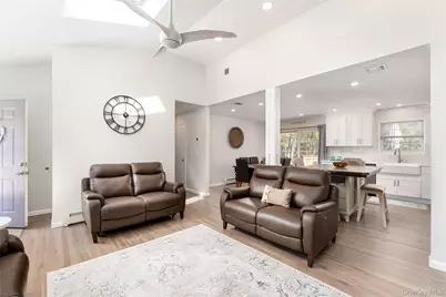 80 Washington Heights Avenue, Hampton Bays, NY 11946 - Photo 6