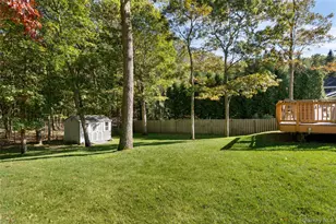 80 Washington Heights Ave, Hampton Bays, NY 11946 - Photo 32