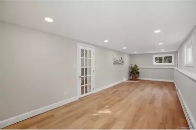 5 Ganna Lane, Huntington Station, NY 11746 - Photo 12