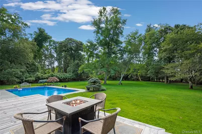 12 Fish Cove Road, Southampton, NY 11968 - Photo 4