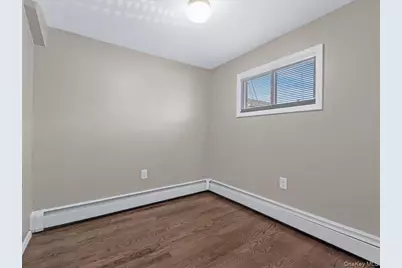 22 W 10th Road, Broad Channel, NY 11693 - Photo 6