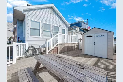 22 W 10th Road, Broad Channel, NY 11693 - Photo 20