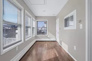 22 West 10th Road, Broad Channel, NY 11693 - Photo 16