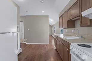 22 West 10th Road, Broad Channel, NY 11693 - Photo 12