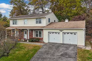 19 Sunset Terrace, Highland Mills, NY 10930 - Photo 2