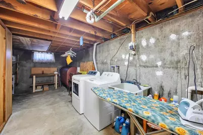 7 Montana Street, Hicksville, NY 11801 - Photo 26