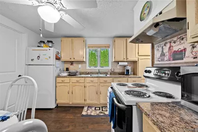 40 Stonywood Road, Commack, NY 11725 - Photo 18