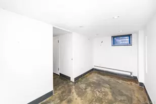 9-01 127th St, College Point, NY 11356 - Photo 14