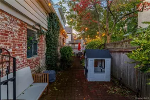 265 Raymond, Rockville Centre, NY 11570 - Photo 26