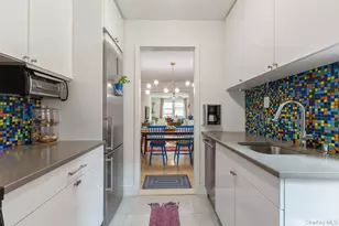 102-55 67th Dr, Forest Hills, NY 11375 - Photo 14