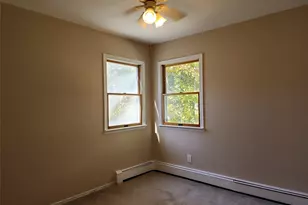 61 Pleasant St, Huntington, NY 11743 - Photo 8