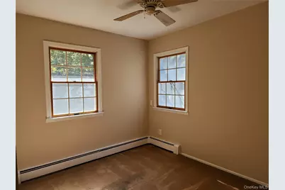 61 Pleasant Street, Huntington, NY 11743 - Photo 10