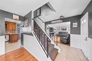 270 Singingwood Dr, Holbrook, NY 11741 - Photo 10