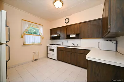 102-03 62 Drive, Forest Hills, NY 11375 - Photo 8