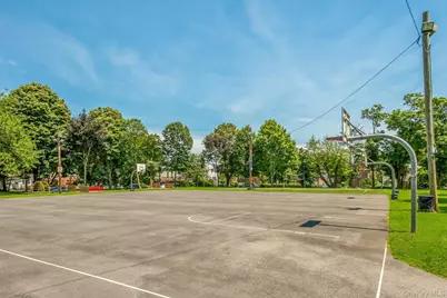 24 Magnolia Place #24, Bronx, NY 10465 - Photo 38