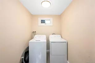 38 Pleasant Dr, Carmel, NY 10512 - Photo 18