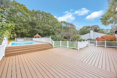 47 Evelyn Court, Manorville, NY 11949 - Photo 8