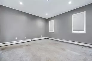 37 Angle Ln, Hicksville, NY 11801 - Photo 12