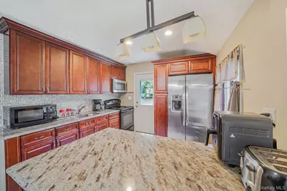 24 Chanel Drive, Brentwood, NY 11717 - Photo 12