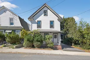 26 Ridge St, Middletown, NY 10940 - Photo 2