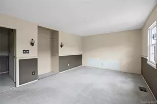 78 Hayloft Ct, Huntington Station, NY 11746 - Photo 32