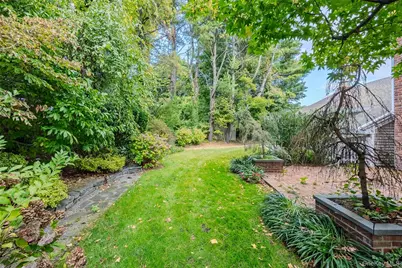 78 Hayloft Court, Huntington Station, NY 11746 - Photo 40