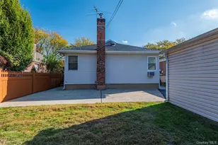 79-12 268th St, Floral Park, NY 11004 - Photo 24