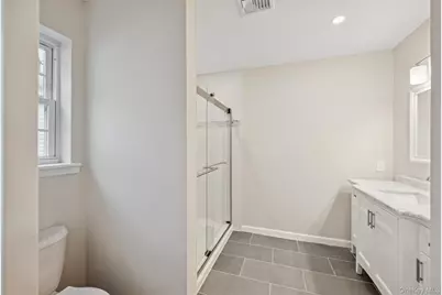 99 Village Circle W, Manorville, NY 11949 - Photo 14