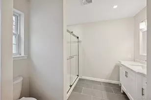 99 Village Cir W, Manorville, NY 11949 - Photo 14