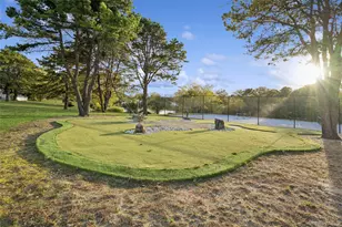 99 Village Cir W, Manorville, NY 11949 - Photo 24