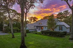 8 Fish Creek Ln, Remsenburg, NY 11960 - Photo 2