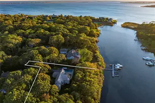 8 Fish Creek Ln, Remsenburg, NY 11960 - Photo 30