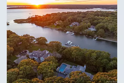 8 Fish Creek Lane, Remsenburg, NY 11960 - Photo 32