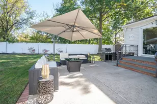 211 Gardner Ave, Jericho, NY 11753 - Photo 30