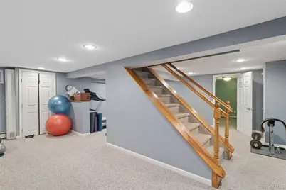 11 Pembrook Drive, Stony Brook, NY 11790 - Photo 32