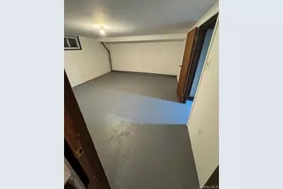 215 Conklin Street, Farmingdale, NY 11735 - Photo 38