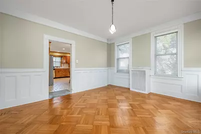 215 Conklin Street, Farmingdale, NY 11735 - Photo 20