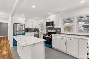 104 E Gates Ave, Lindenhurst, NY 11757 - Photo 4