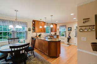 102 Cedar Ave, Poughkeepsie, NY 12603 - Photo 8