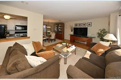 13 Meadowlark Circle, Peekskill, NY 10566 - Photo 14