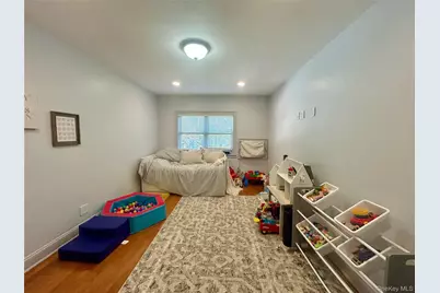6543 Alderton Street, Rego Park, NY 11374 - Photo 10