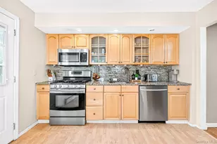9 Ann Ave, Stony Point, NY 10980 - Photo 12