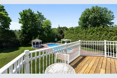 137 South Road, Westhampton, NY 11977 - Photo 34