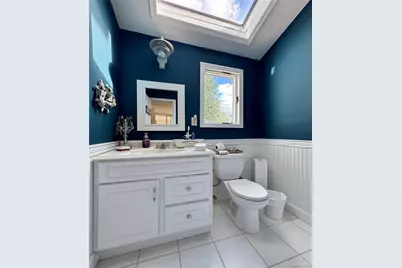 137 South Road, Westhampton, NY 11977 - Photo 18