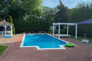 137 South Rd, Westhampton, NY 11977 - Photo 34