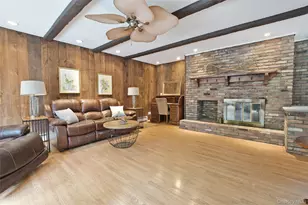 72 Mahogany Rd, Rocky Point, NY 11778 - Photo 2