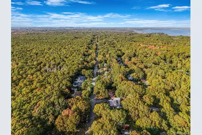 484 Brookhaven Avenue, Riverhead, NY 11901 - Photo 34