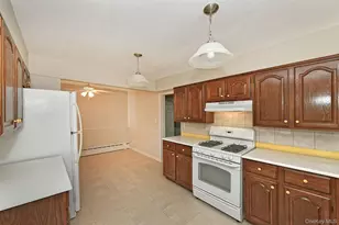 106 Iceland Dr, South Huntington, NY 11746 - Photo 26