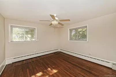 106 Iceland Drive, South Huntington, NY 11746 - Photo 18