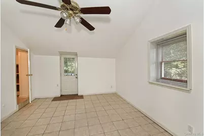 106 Iceland Drive, South Huntington, NY 11746 - Photo 38